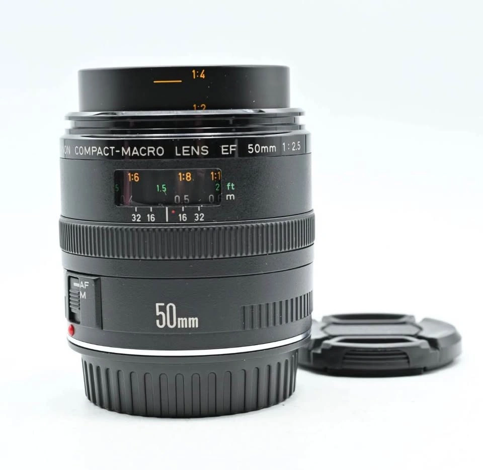 📸 Canon EF 50mm f/2.5 Compact Macro Lens - photo 2