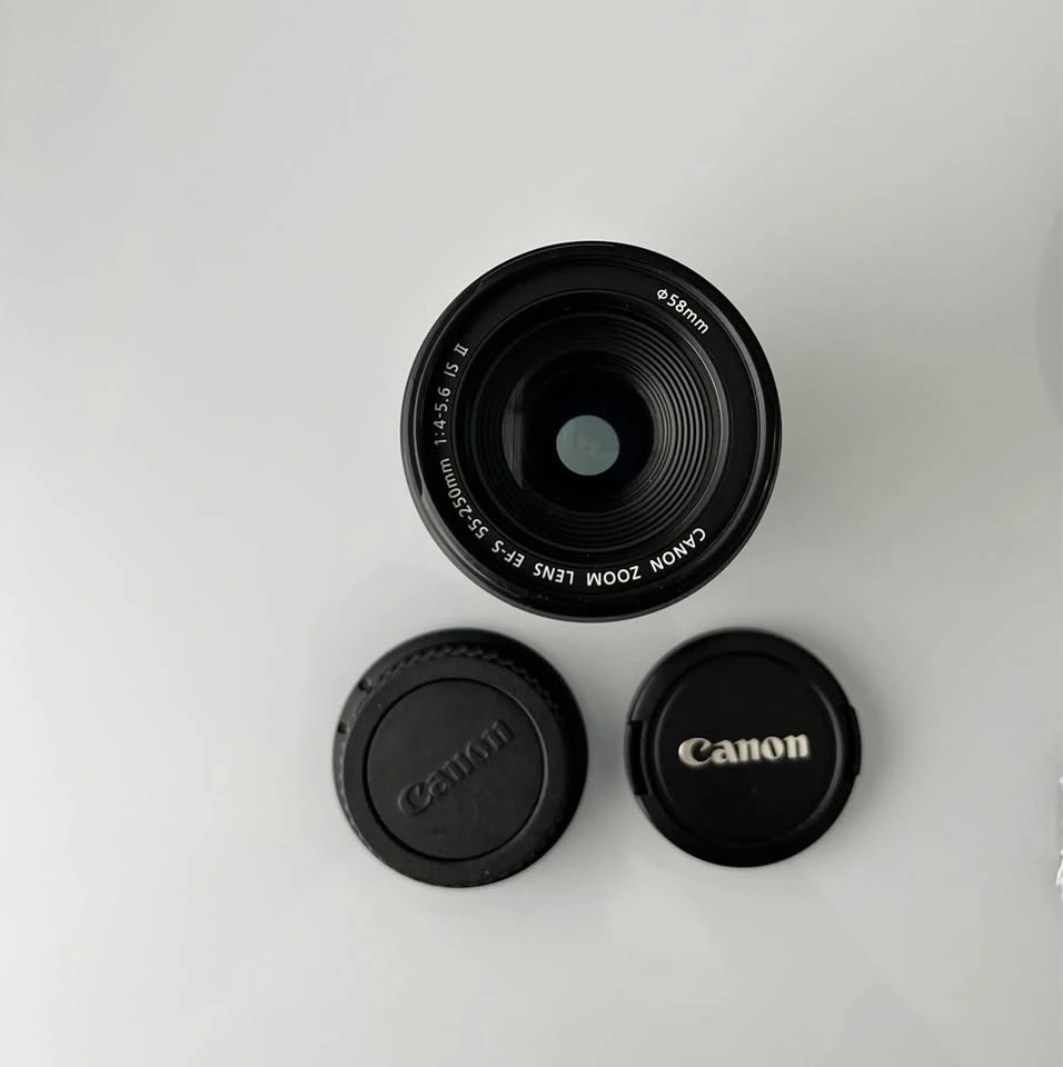 Canon EF-S 55-250mm IS II Telephoto Lens – Pristine Condition - photo 3