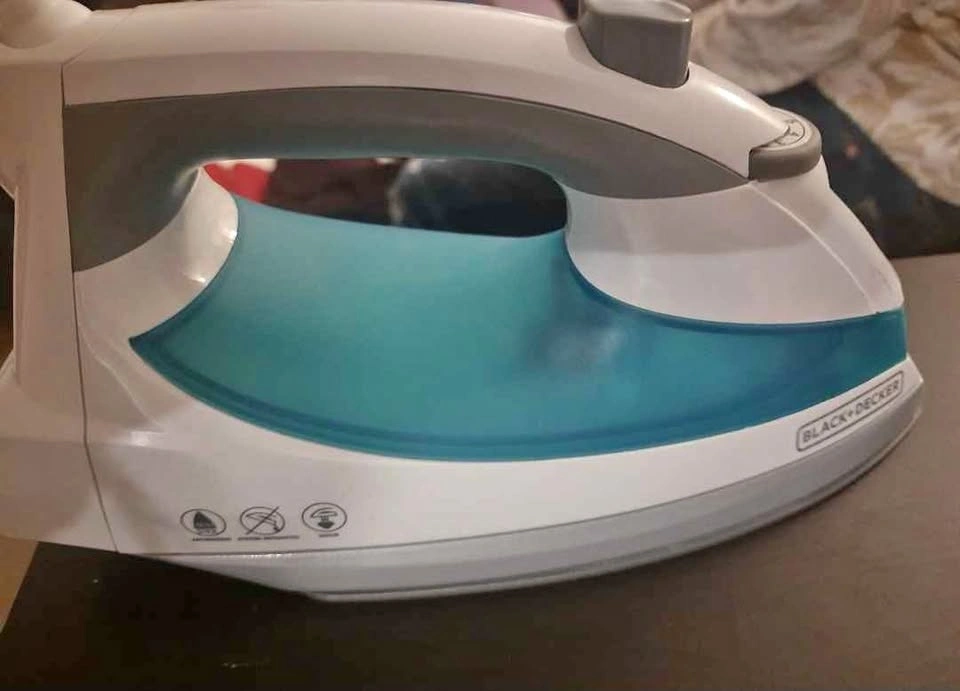 Black+Decker Steam Iron