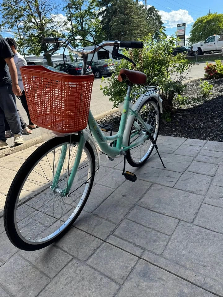 Brand New Cruiser Bicycle with Front Basket – Mint Green - photo 3