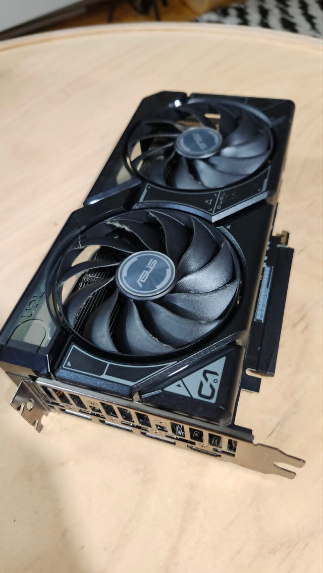 ASUS Dual GeForce RTX 4060 OC 8GB Graphic card