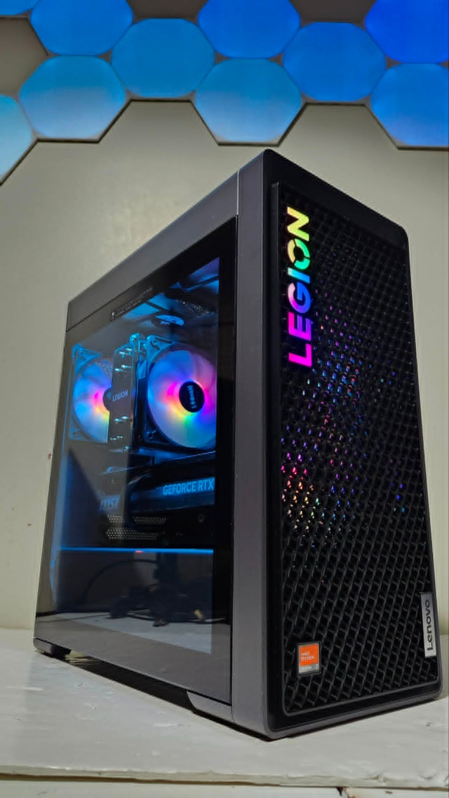 DEAL RTX 5070 Gaming PC Ryzen 7 7700 / 16GB DDR5 / 1TB