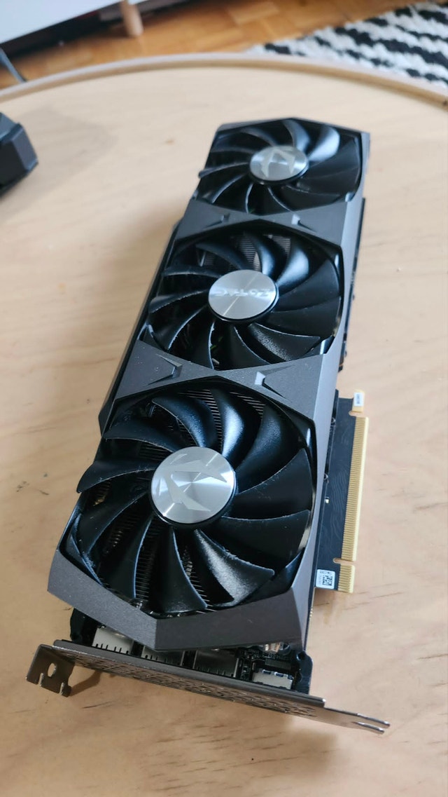 ZOTAC GAMING GeForce RTX 3080 AMP Holo 10GB