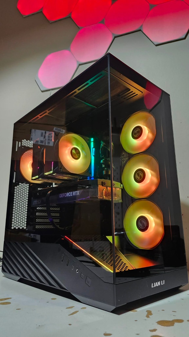 Ultimate Gaming PC | RTX 5070 i5 14600KF 32GB DDR5 1TB SSD