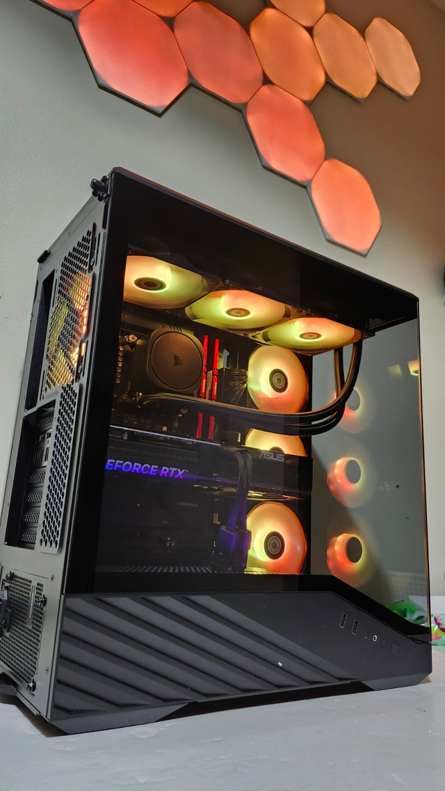RTX 5070 Gaming PC | Ryzen 5 9600X 32GB DDR5 1TB SSD Gen 4 - photo 3