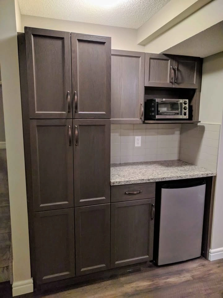 1 Bed 1 Bath Basement Space in Shared Home - photo 5