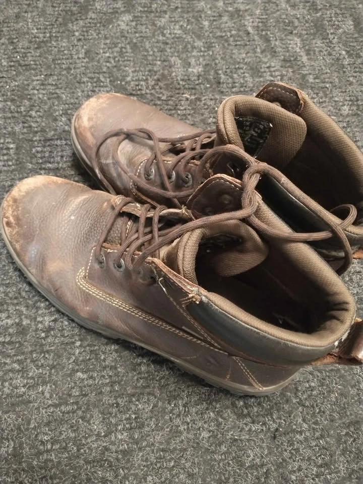 Winter boots Wolverine, good condition, size 11 - photo 3