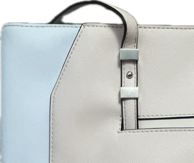 Guess Saffiano Tote Bag - photo 2