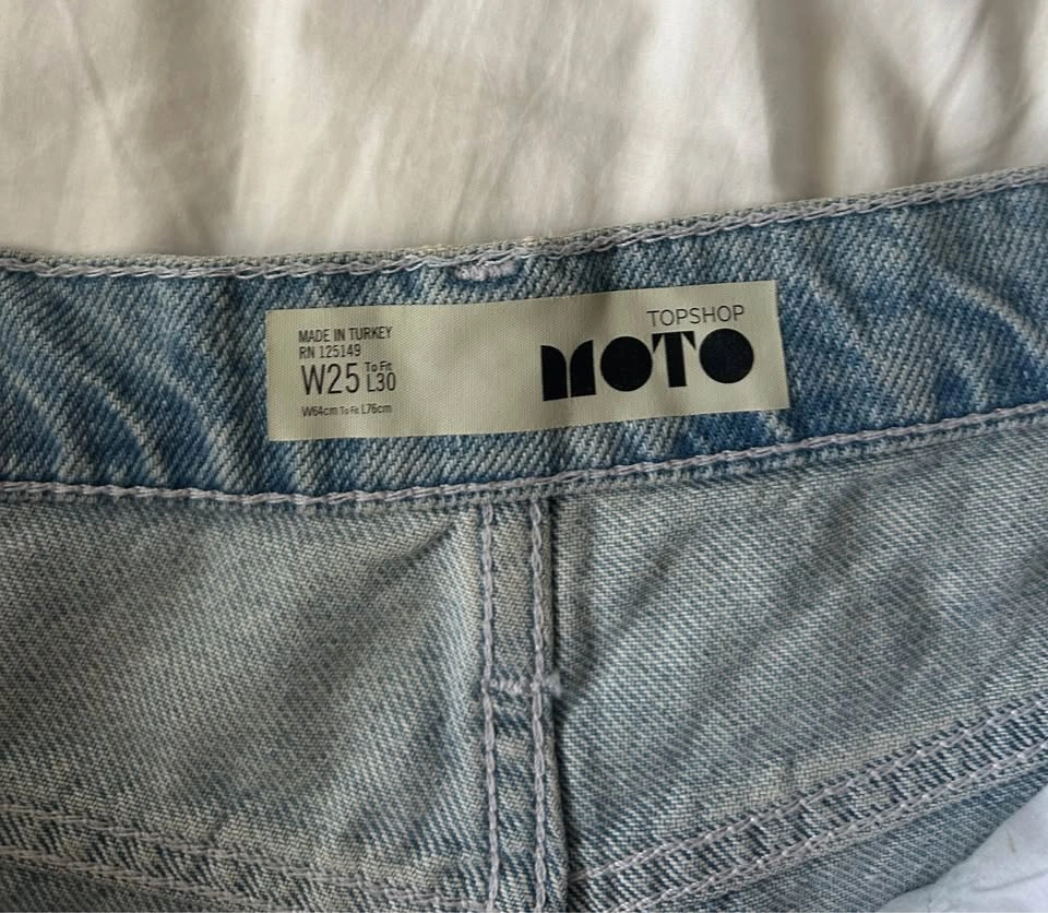 Bedazzled Jorts Women’s - photo 4