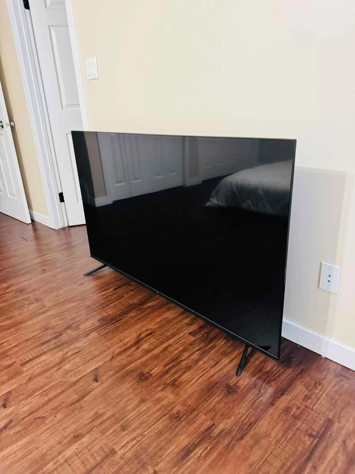 LG TV 65 inch (2 year old) - photo 2