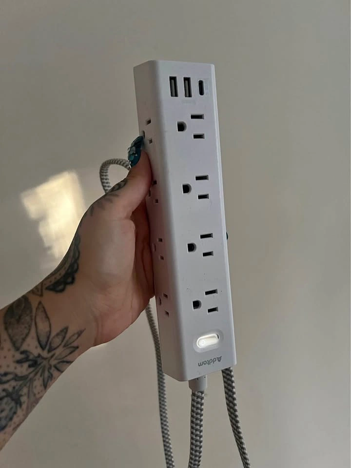 Multiple outlet extension cord with USB and USB-C ports