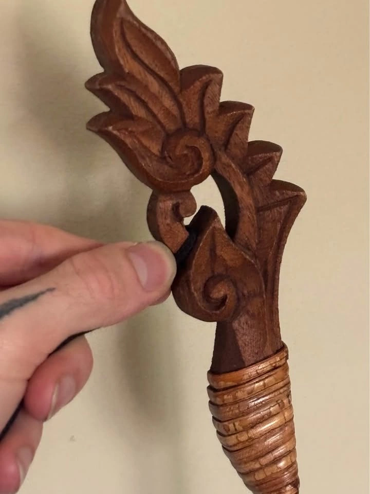 Vintage Micronesian Chuukese Love Stick Hand Carved Wooden Wall - photo 2