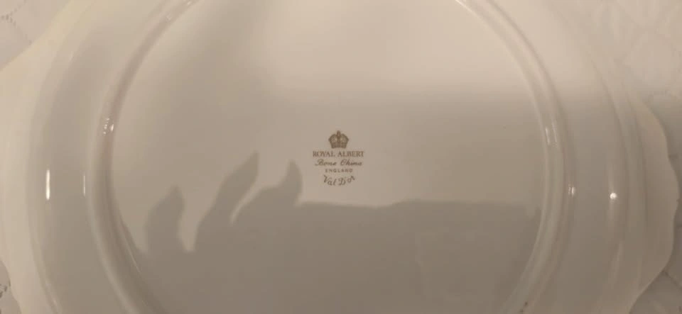 Royal Albert - Val D'Or - Retired Bone China