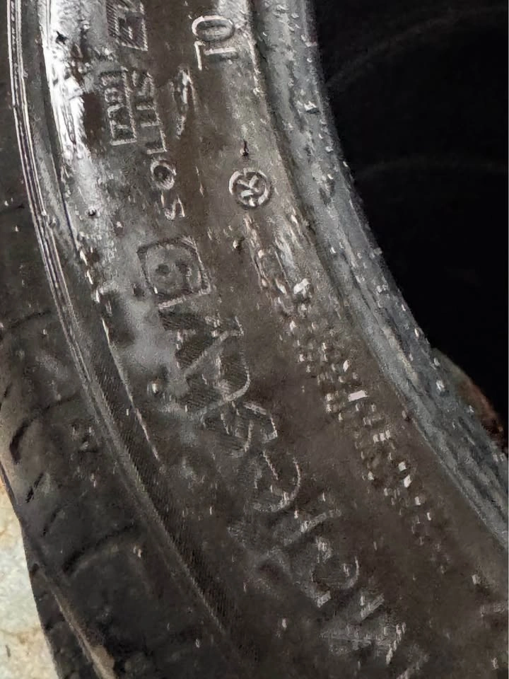 Tesla tire - photo 4