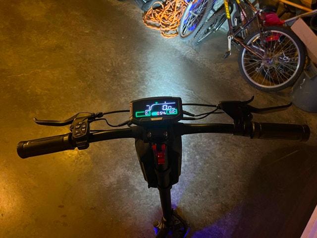 Isinwheel GT1 OFF-ROAD E-Scooter - photo 4