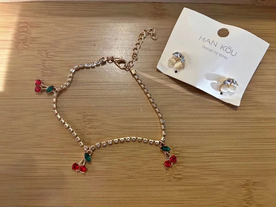 Cherry Glow Mini Set – $8