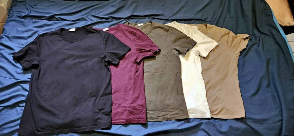 Asket T-Shirts (5 Pack) – Size M - Excellent Condition
