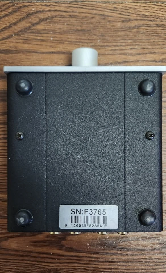 Pro-Ject Head Box S Headphone Amplifier (Hi-Fi Preamp / Amp) - photo 4