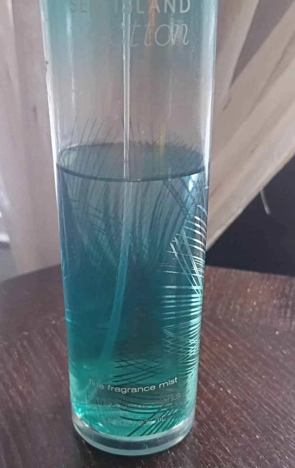 Bath and Body Works Sea Cotton Perfume Half Full - photo 2