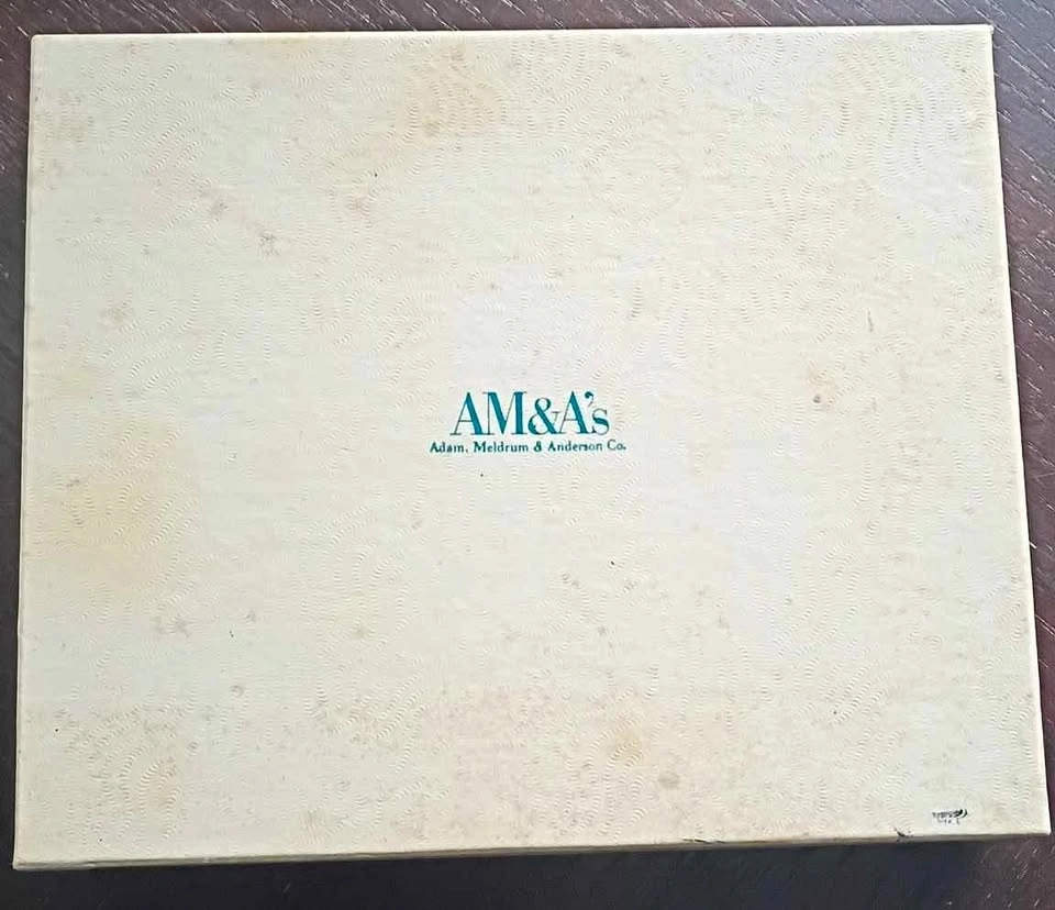 AM&A'S Vintage Jewelry Gift Box Buffalo Collectible Early 80's