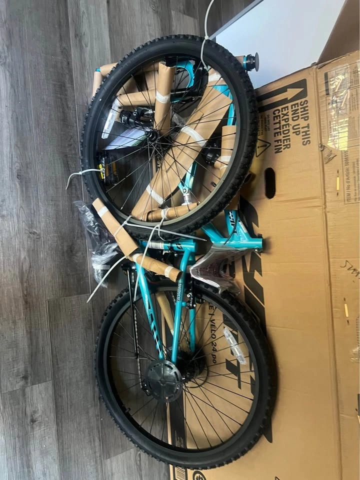 Hyper Bicycles 24" Girl's Swift Dual Suspension Mountain Bike - photo 5
