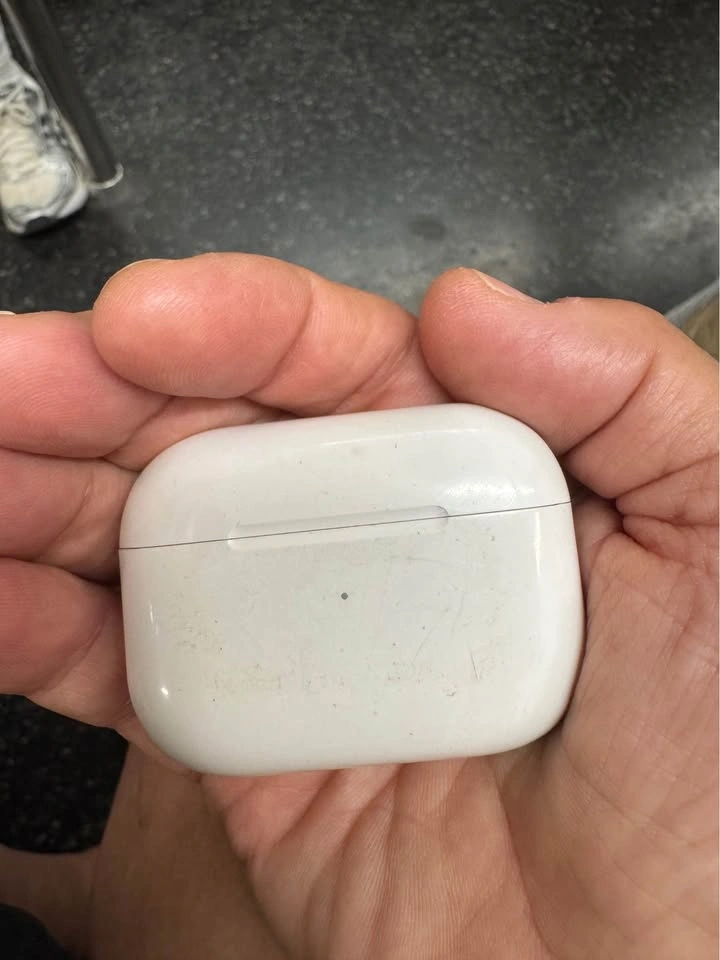 Apple AirPod Pro 2 - photo 2