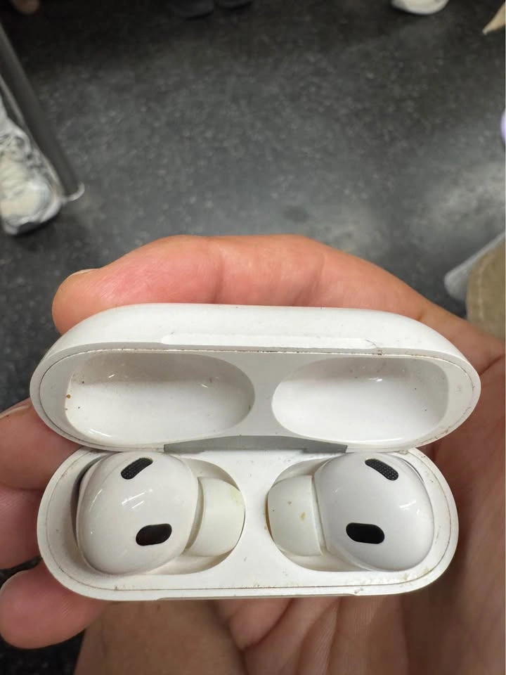 Apple AirPod Pro 2 - photo 4
