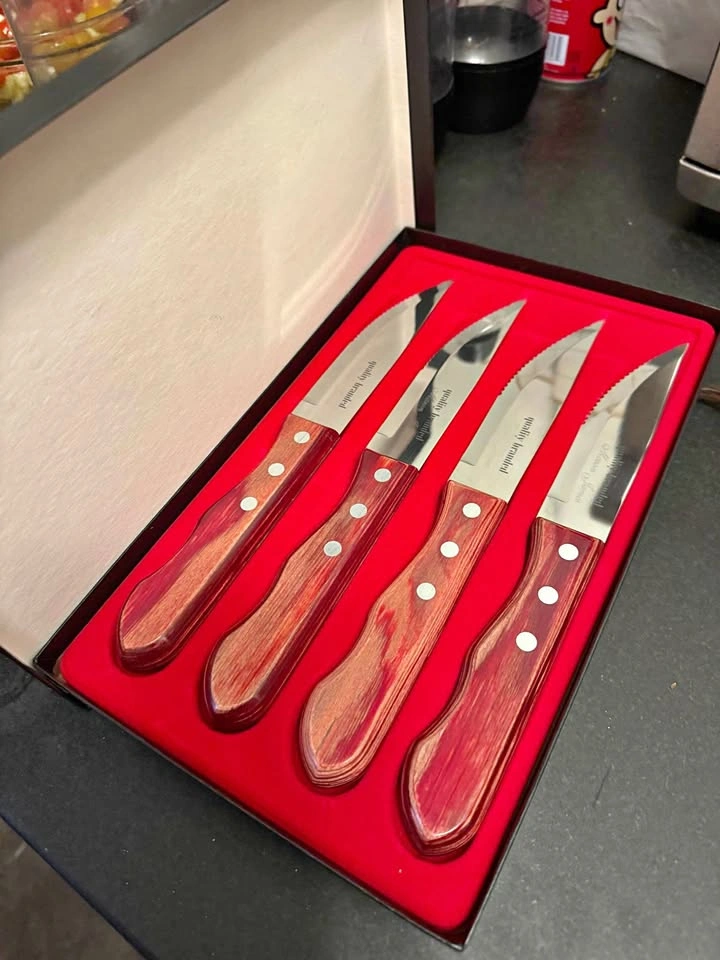 NIB Tramontina 5” Jumbo Steak Knives