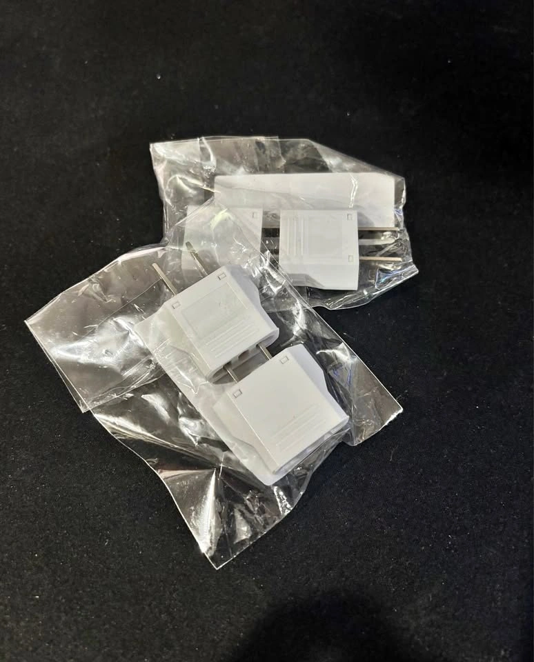 New 2-Pack European to CA/US Plug Adapter