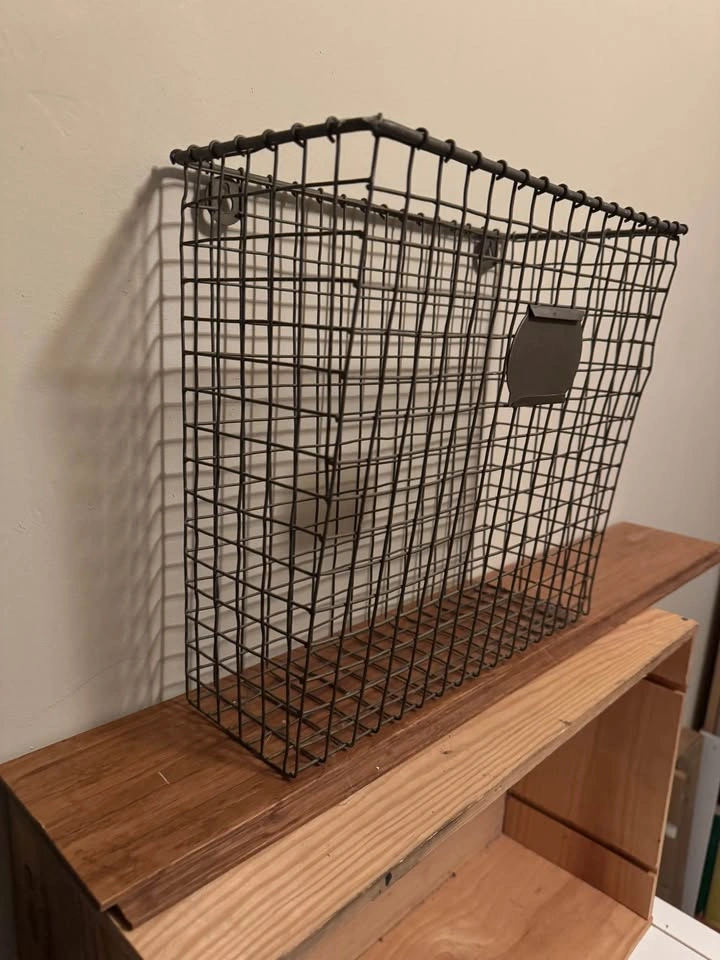 Vintage Wire Basket - photo 2