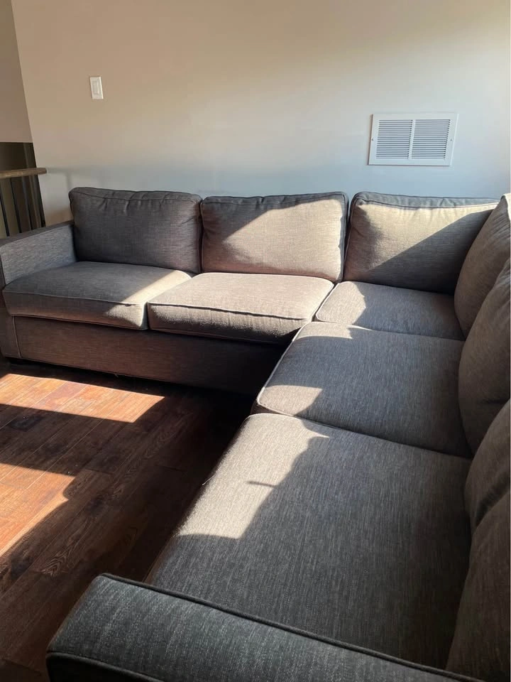 [EXCELLENT CONDITION] Crate & Barrel Davis L-Shaped Sofa - photo 3