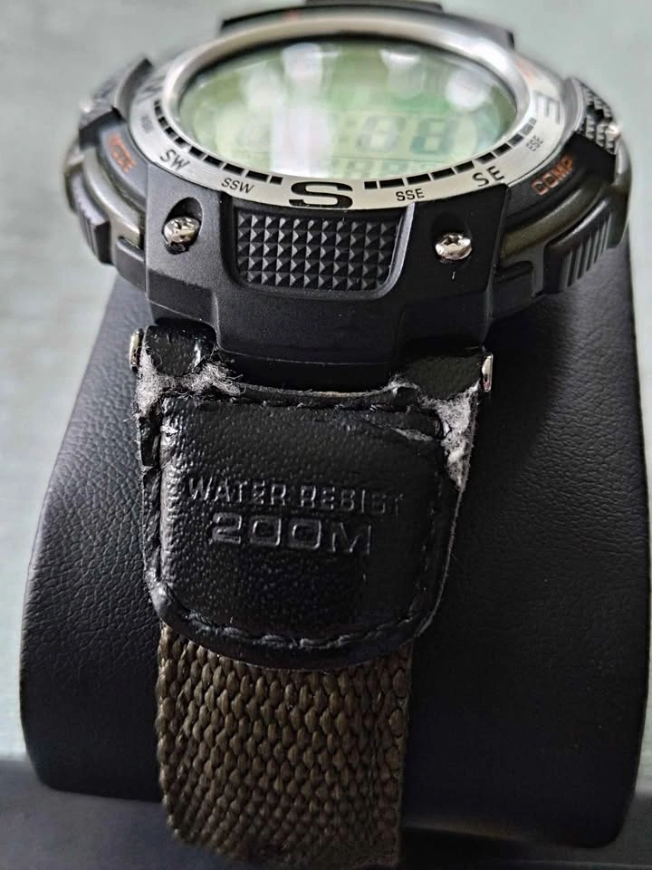 Casio SGW100B Twin Sensor Watch - Compass/Temp/World Time - photo 5