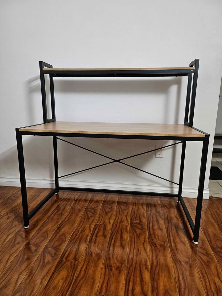 Modern Computer Desk with Built-in Top Shelf / Hutch - photo 3