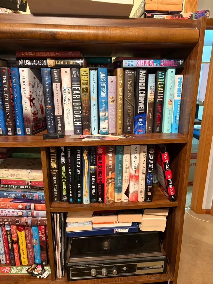 Private Book Collection (Thousands of Books) - By Appointment - photo 3