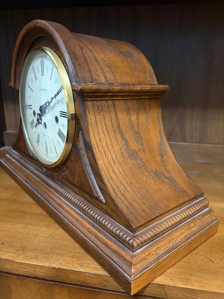 Howard Miller Westminster Chime Oak Mantel Clock - photo 5