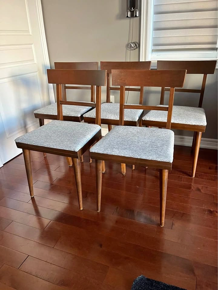 Set of 5 Mid-Century Modern Walnut Dining Chairs by Knechtel