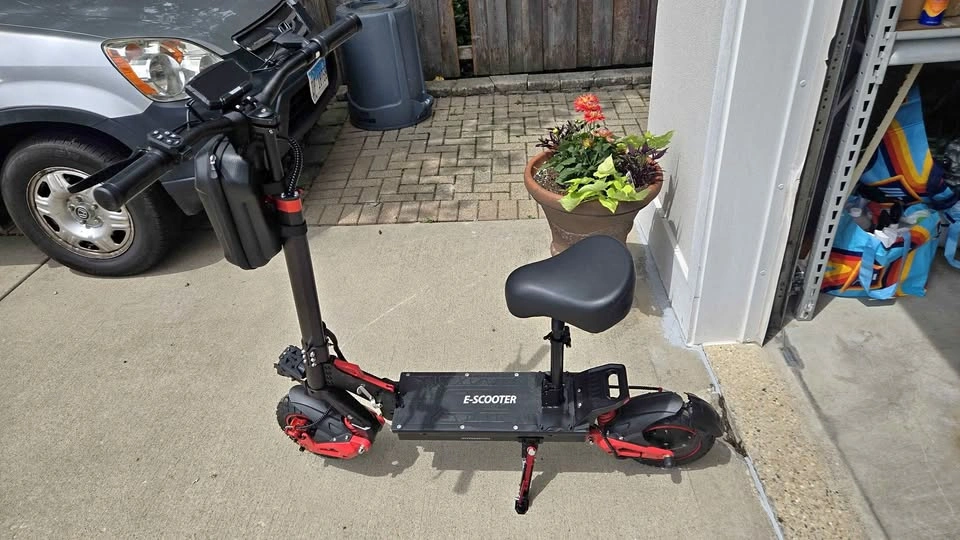 J15 MAX Electric Scooter