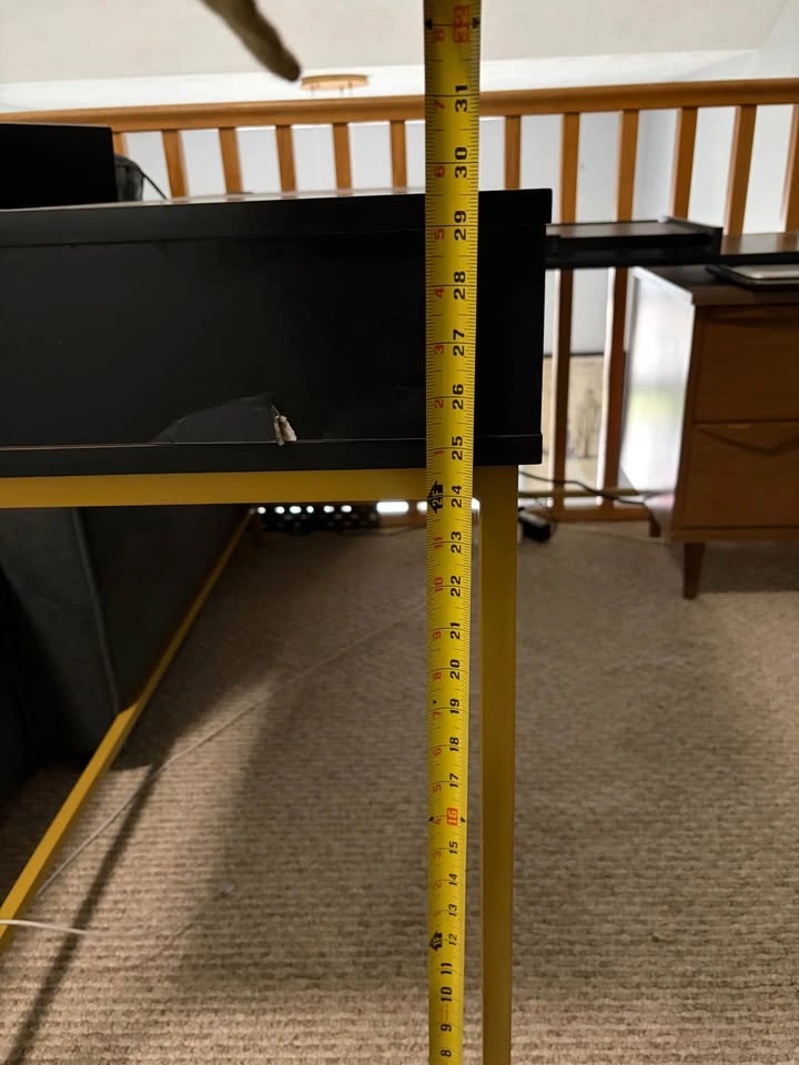 Black and gold L desk - photo 5