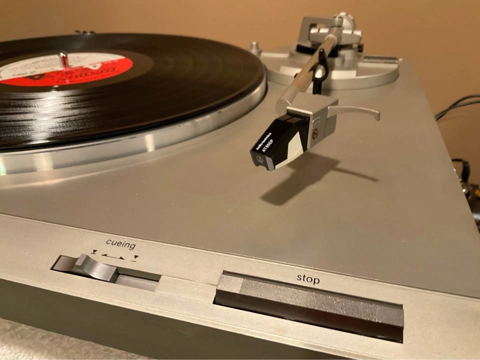 Technics SL-B210 Semi-Automatic Turntable w/new Cartridge - photo 2