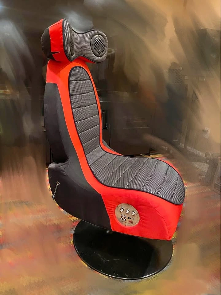 Boomchair Pulse Ver.1-Gaming Chair (TV Show Prop)