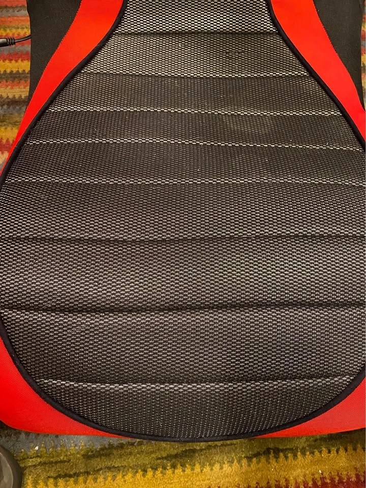 Boomchair Pulse Ver.1-Gaming Chair (TV Show Prop) - photo 2