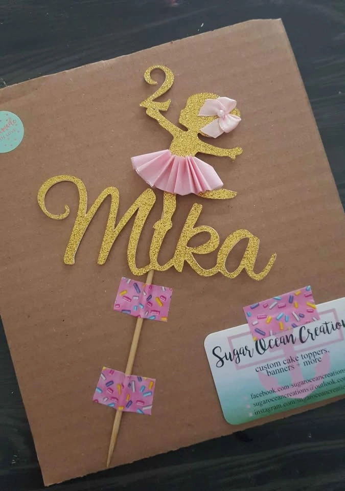 Custom cake toppers - photo 4