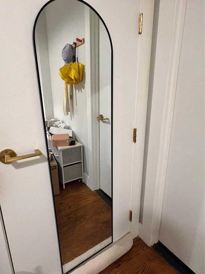 mirror