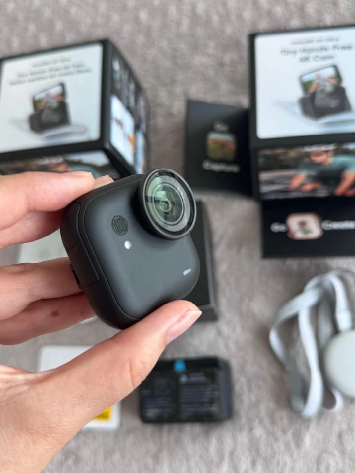 Insta360 GO Ultra 4K Camera - photo 2