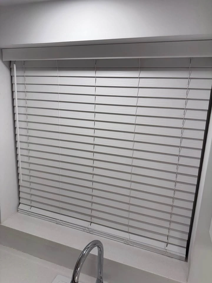 White Faux Wood Cordless Blinds - photo 2