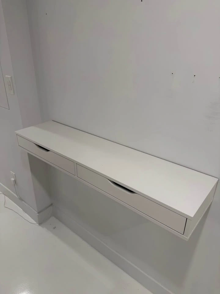 White floating console shelf - photo 2