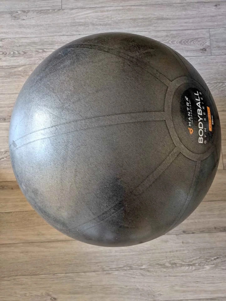 Birth exercise ball