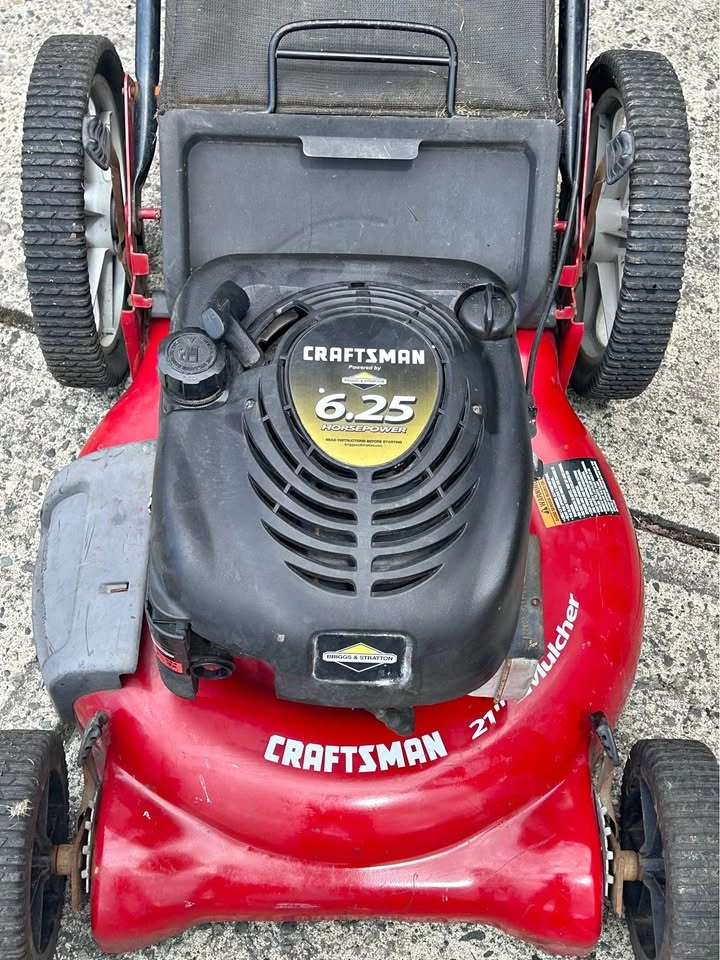 Craftsman lawnmower