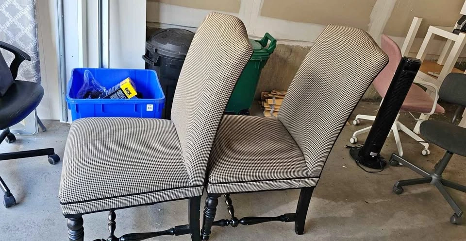 Pair of Houndstooth Upholstered Dining Chairs FREE