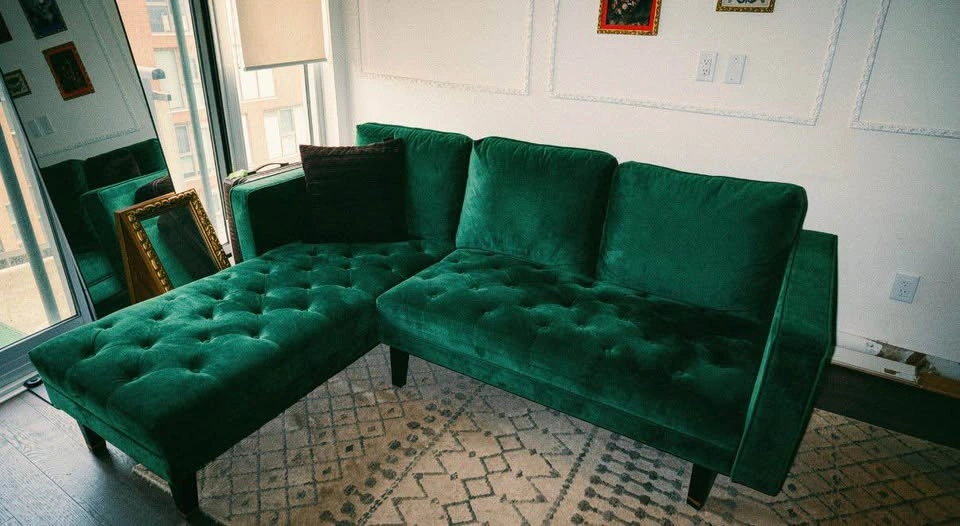 FOR SALE: Emerald Structube Sectional Sofa - photo 3